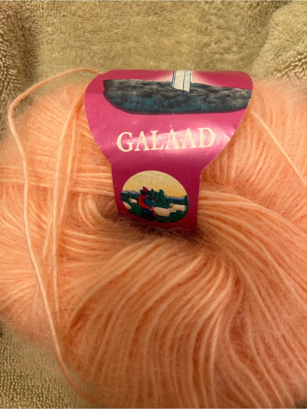 Galaad by Lane Borgosesia mohair blend yarn